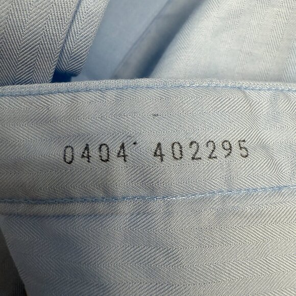 EUC Women's BROOKS BROTHERS "346" Pleated Bib Button Down Shirt | Size 10P - Picture 9 of 9